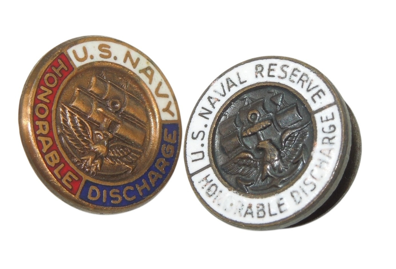 Orig. WWII US Navy Naval Reserve Honorable Discharge Button Pins Lot CA9