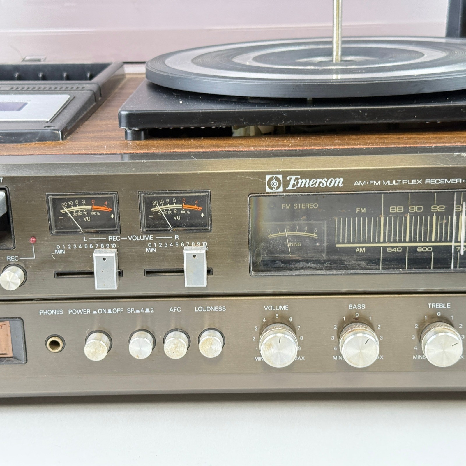 Emerson M 3000 Vintage Stereo System Turntable 8-Track Cassette AM/FM Receiver
