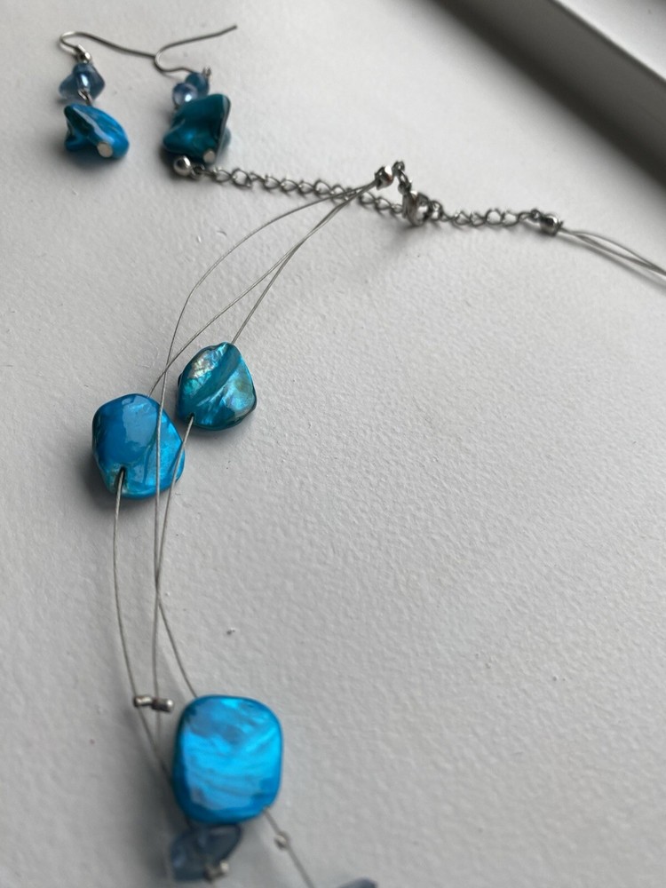 Multi strand necklace and earring set