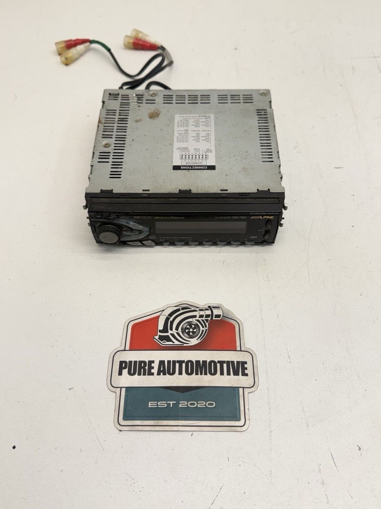 Alpine CDM-7861 Head Unit Stereo Deck Radio