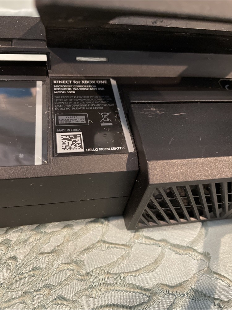 Microsoft Xbox One Kinect Wired Motion Sensor Black Model 1520 OEM