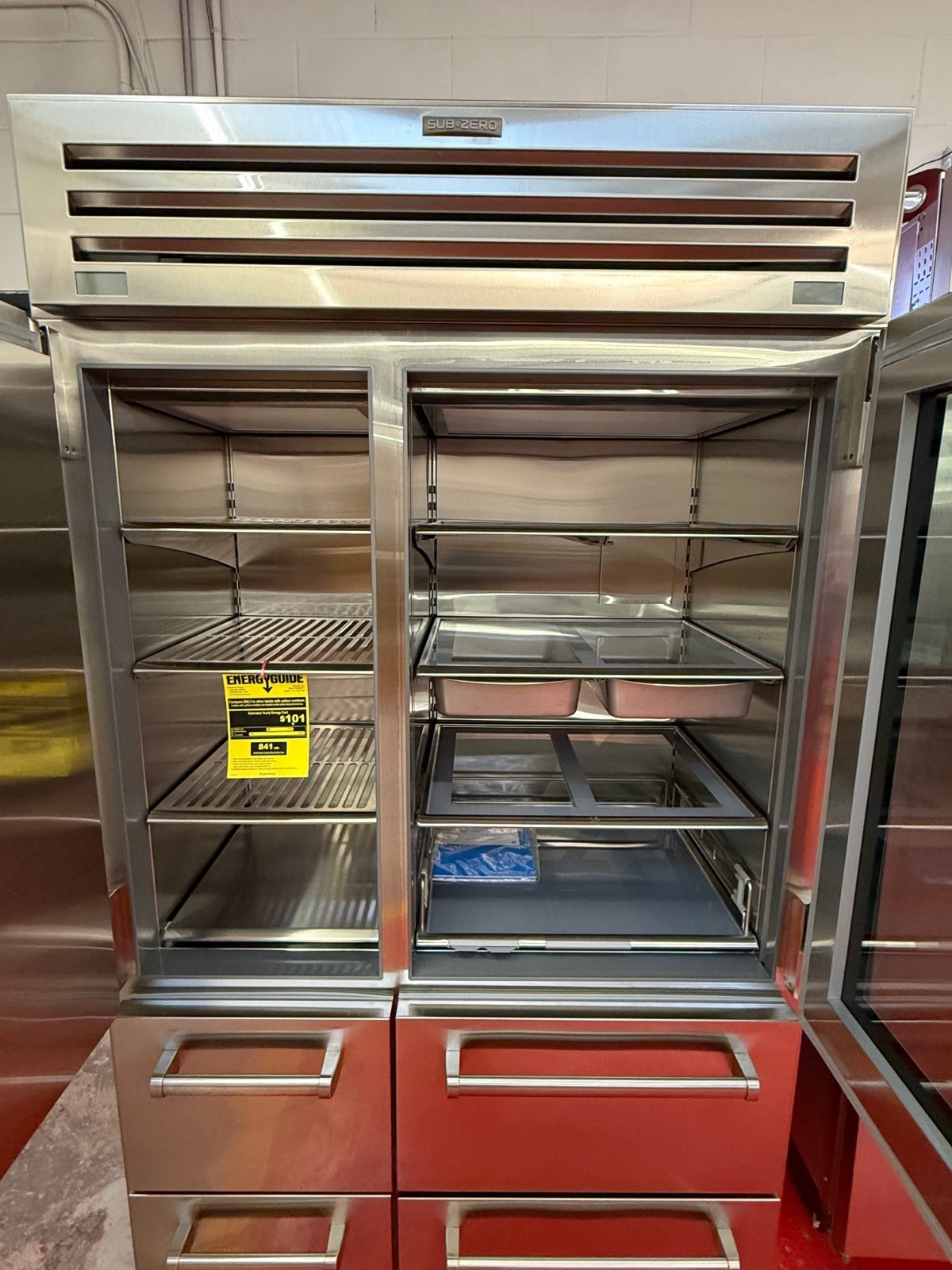 48” Subzero Pro Refrigerator Freezer PRO4850G (New Showroom 2019 Model)