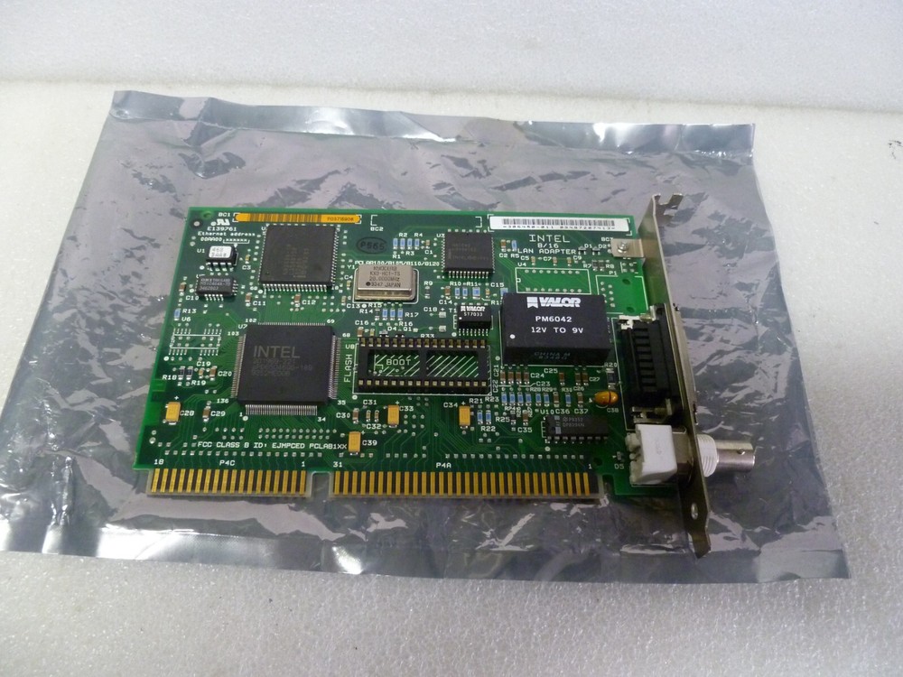 VINTAGE INTEL 8/16VLAN ADAPTER Card