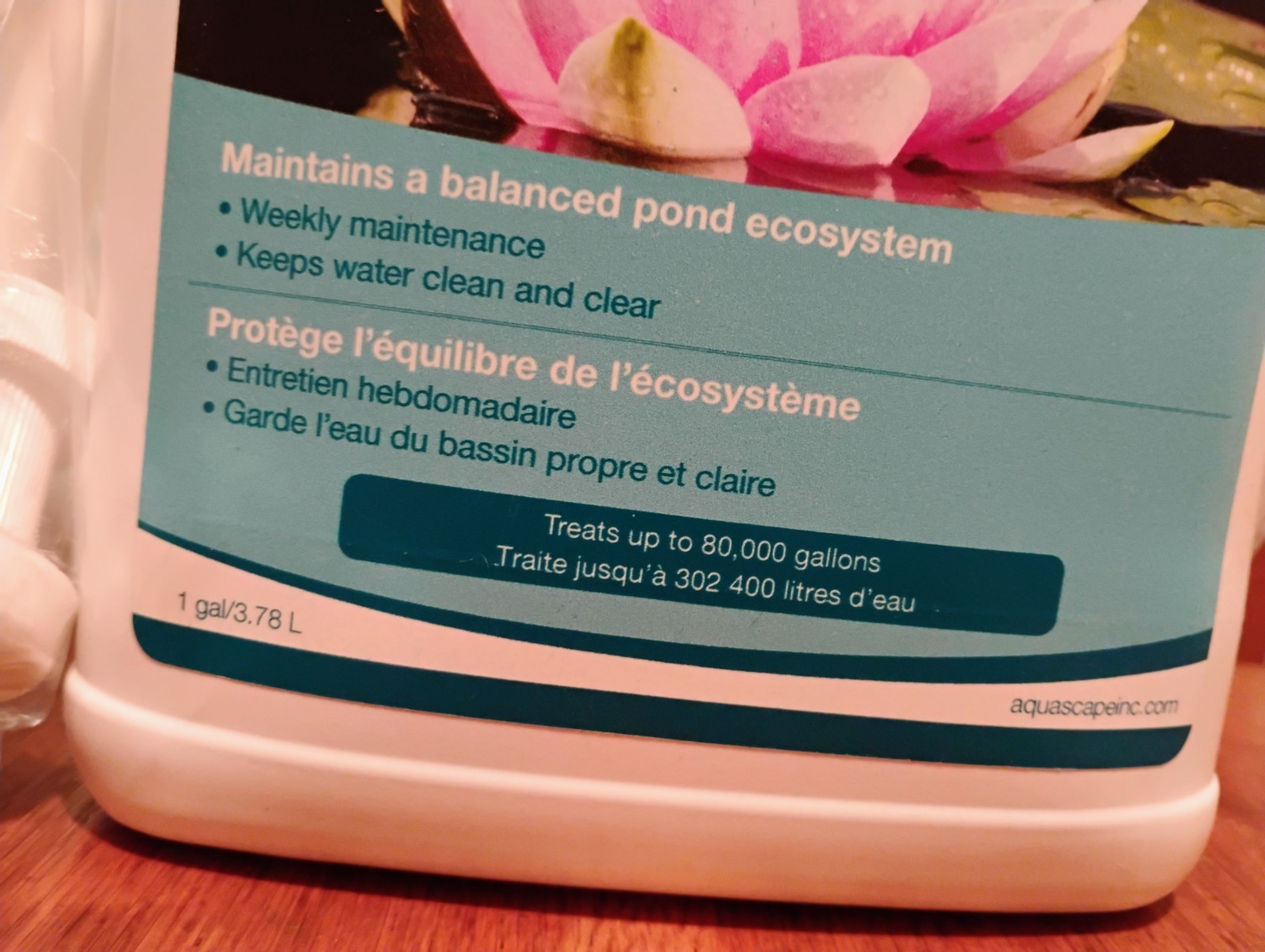 2 AQUASCAPE Aqua scape Pond Beneficial Bacteria 1 Gallon 98885