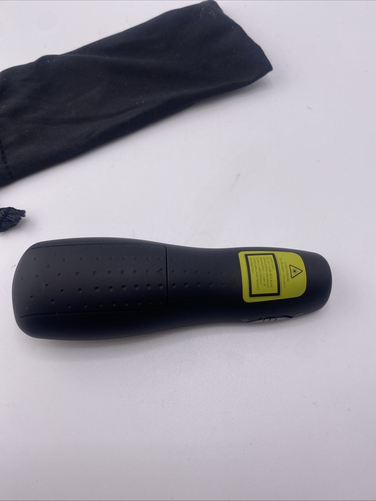 Logitech Wireless Presenter Laser Presentation Remote Clicker R400