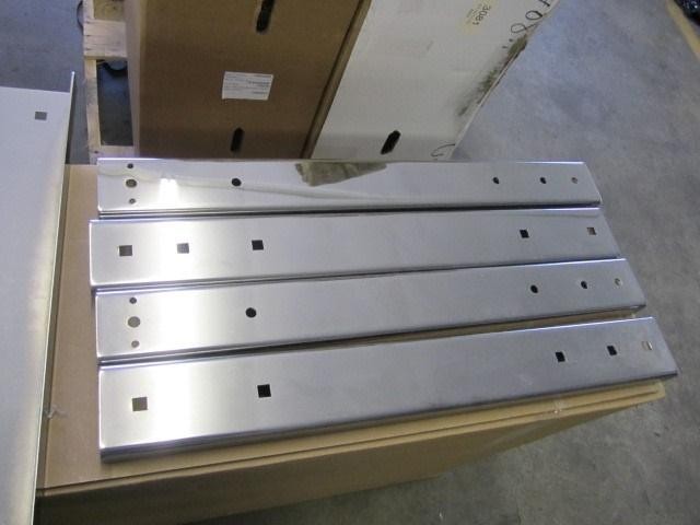 For MACK R686 GRILLE SHELL , MD