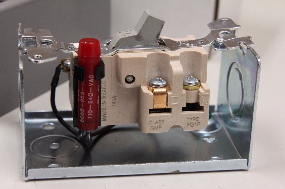 Siemens SMFFG1P Manual Starter Switch with Pilot Light