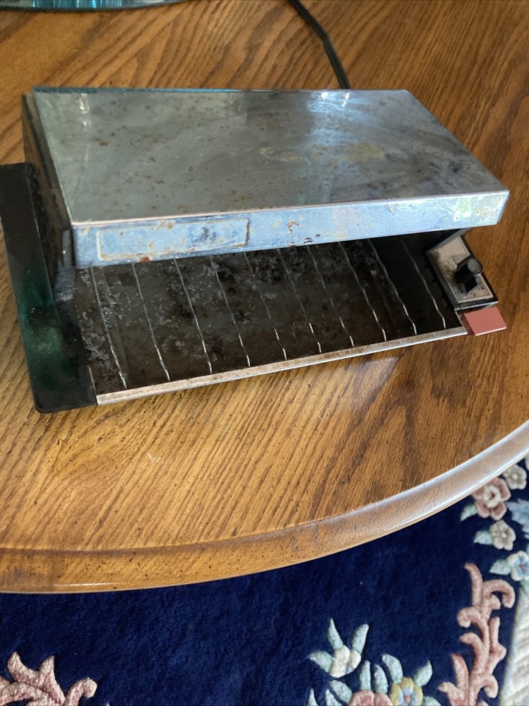 antique General Electric toaster 12x7x4.