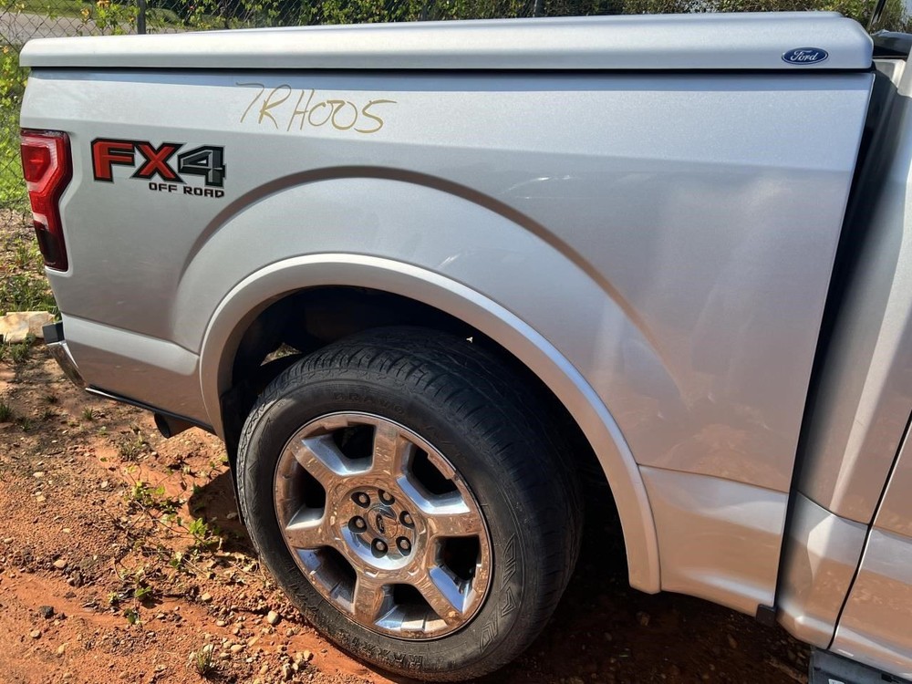 F150 2018 High Mounted Stop Light 104881013