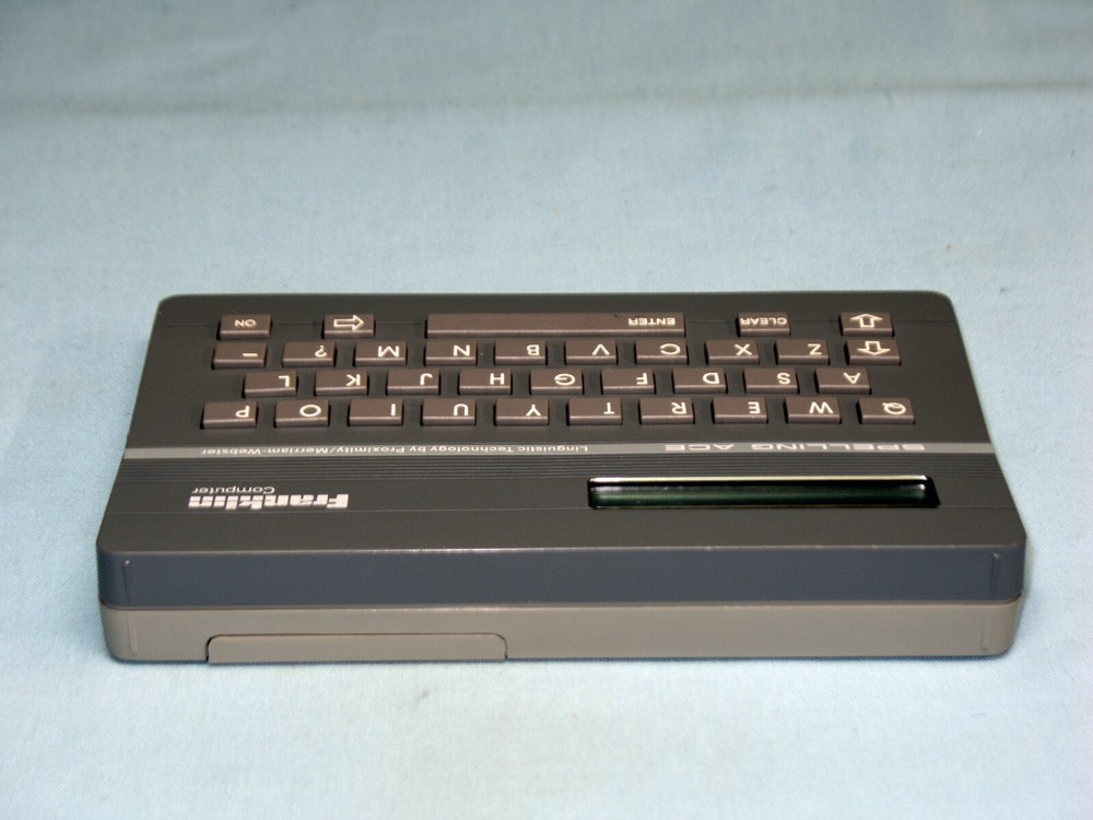 FRANKLIN COMPUTER ~~ MODEL # SA-98 "SPELLING ACE" ~~ ELECTRONIC DICTIONARY