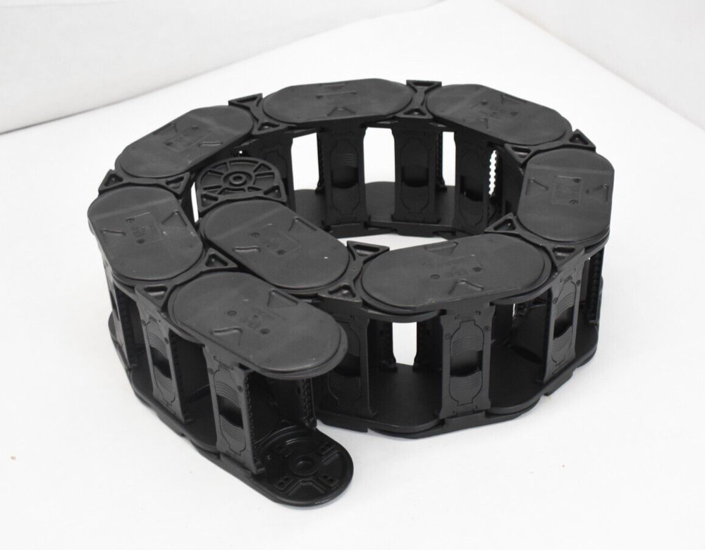 Igus E4Q.34.01 E-Chain E4Q-34.02.100 37" Long Hard Plastic E-Chains Black