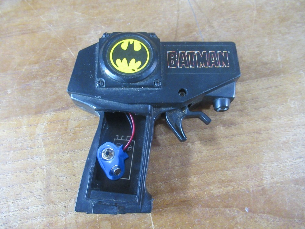 BATMAN RC RADIO CONTROL VEHICLE REMOTE CONTROL UNTESTED AS IS