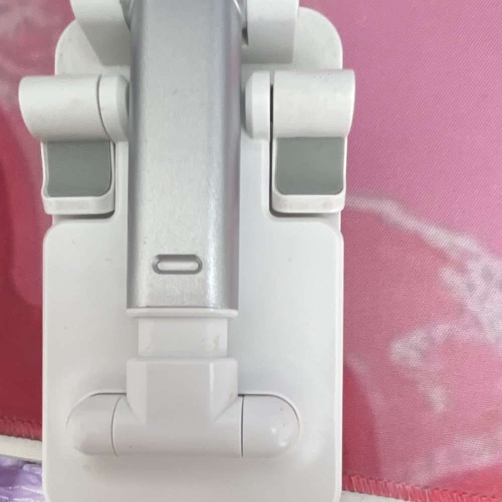 Foldable Adjustable Desktop Tablet & eReader Stand White Silver