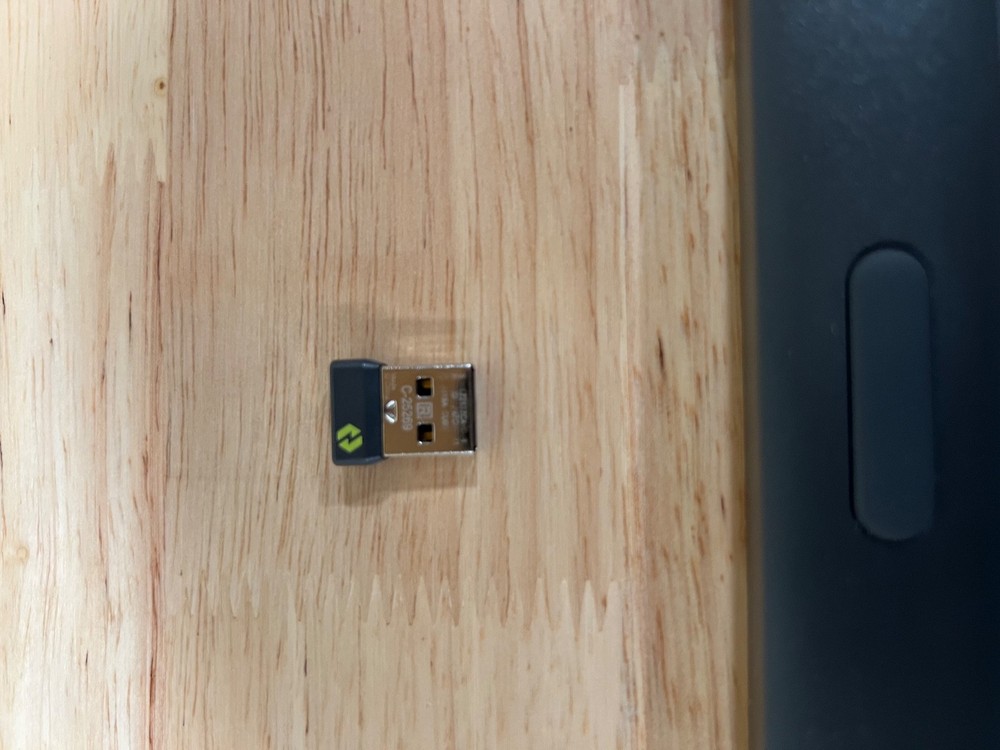 Logitech MX Keys Wireless Keyboard with Palm Rest - Graphite