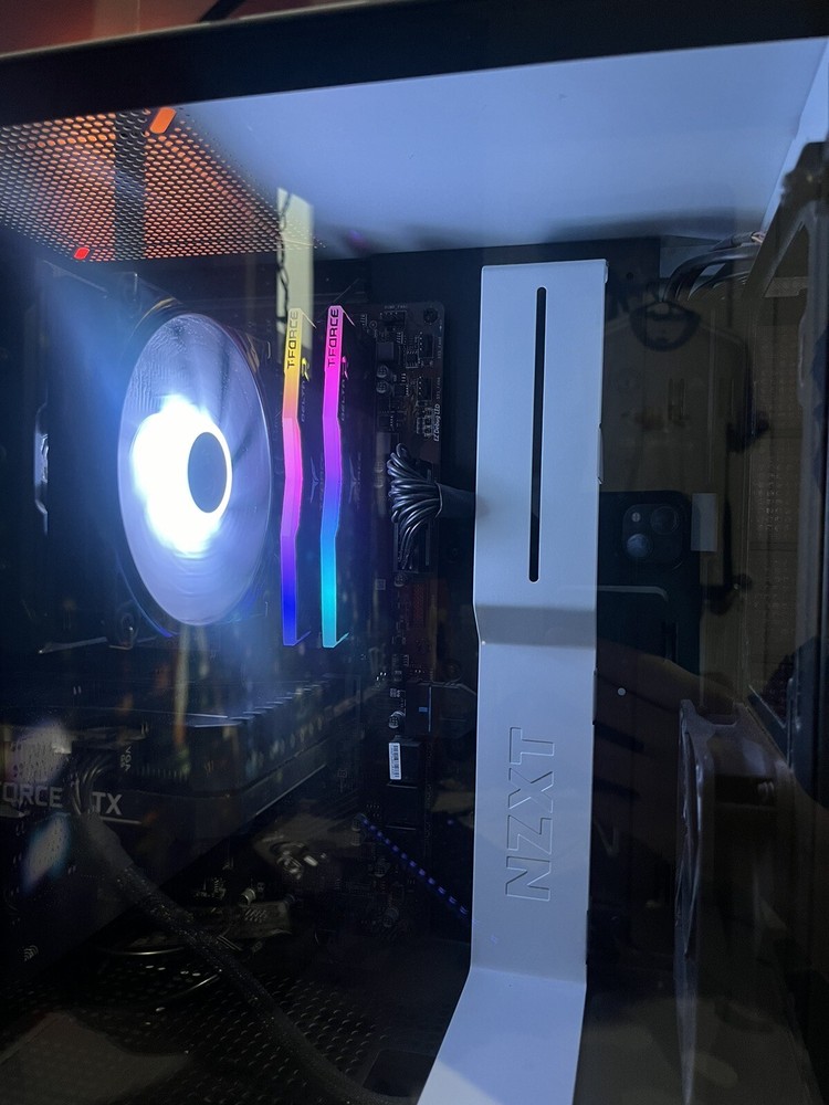 NZXT Custom PC