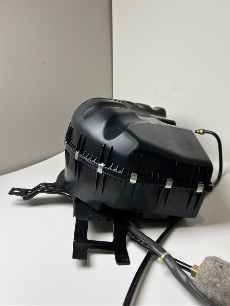 2016 RANGE ROVER SPORT SUSPENSION COMPRESSOR PUMP CPLA3B484CD OEM