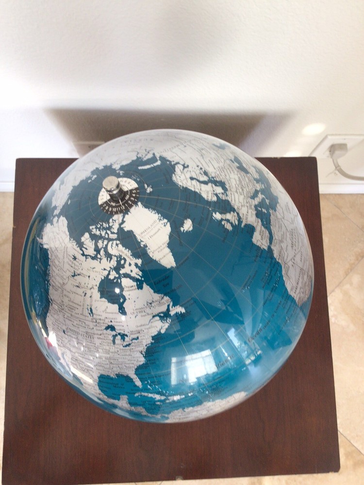 Full Circle Vision Blue & Silver Desktop World Globe 15.5” Tall