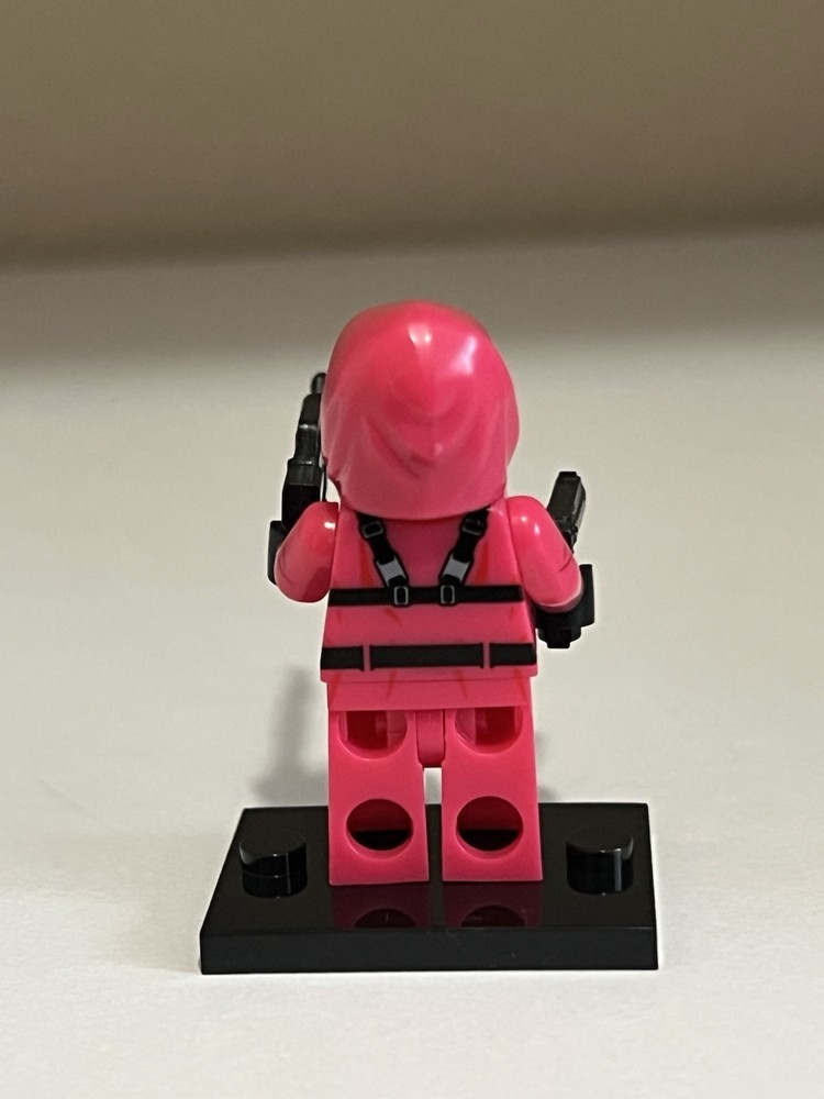 Squid Game Triangle Mask Guard Minifigure Custom