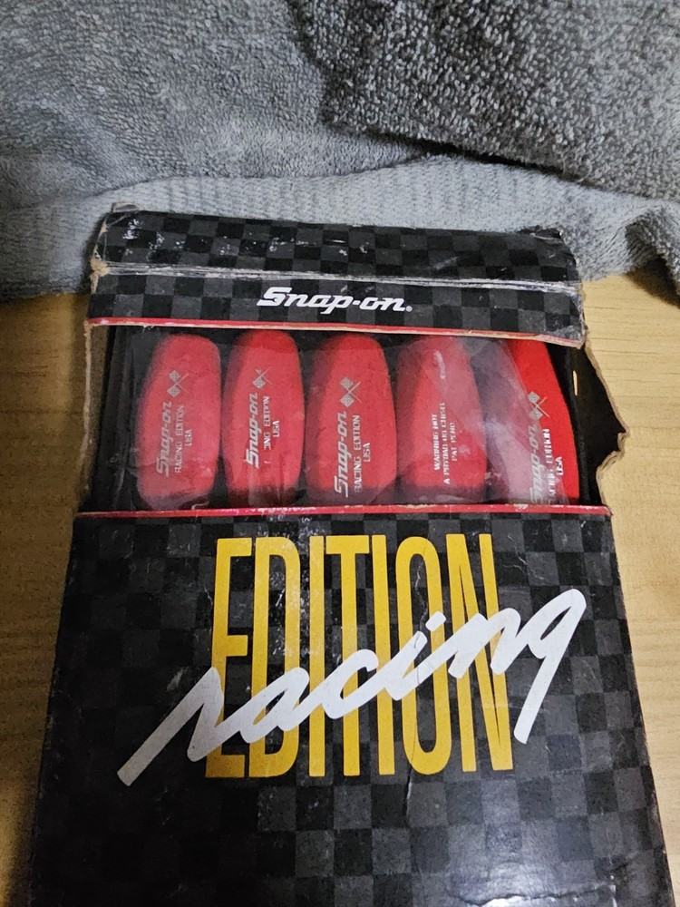 Snap-on Tools 5pc Racing Edition Screwdrivers Pin Missing