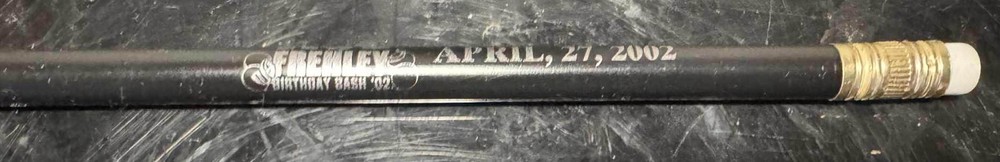 ACE FREHLEY 2002 BIRTHDAY BASH OFFICIAL POSTCARD, PENCIL, PICK, BALLOON SET RARE