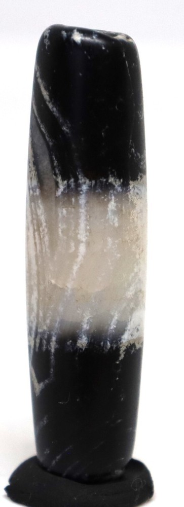 Ancient Old Himalayan dzi Agate Bead Black and White