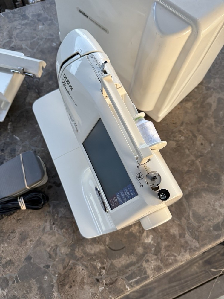 Brother Pacesetter PC-8500D Computerized Embroidery & Sewing Machine Disney