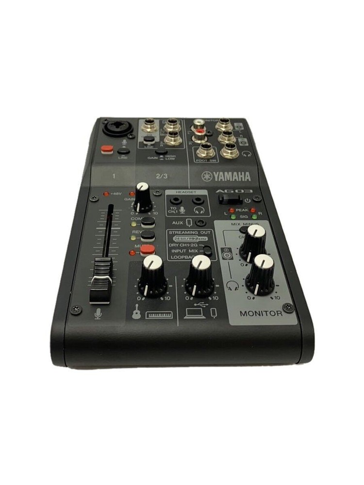 YAMAHA AG03 MIXER Used