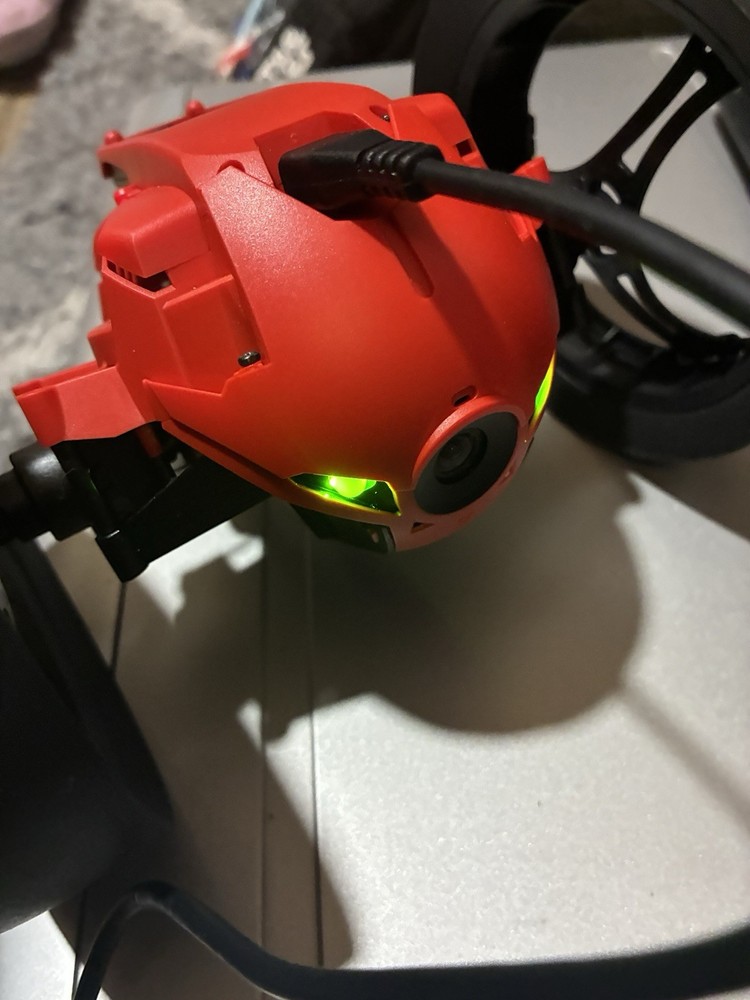 Parrot MiniDrones Jumping Race Drone Max - Red - With Battery & USB Cable