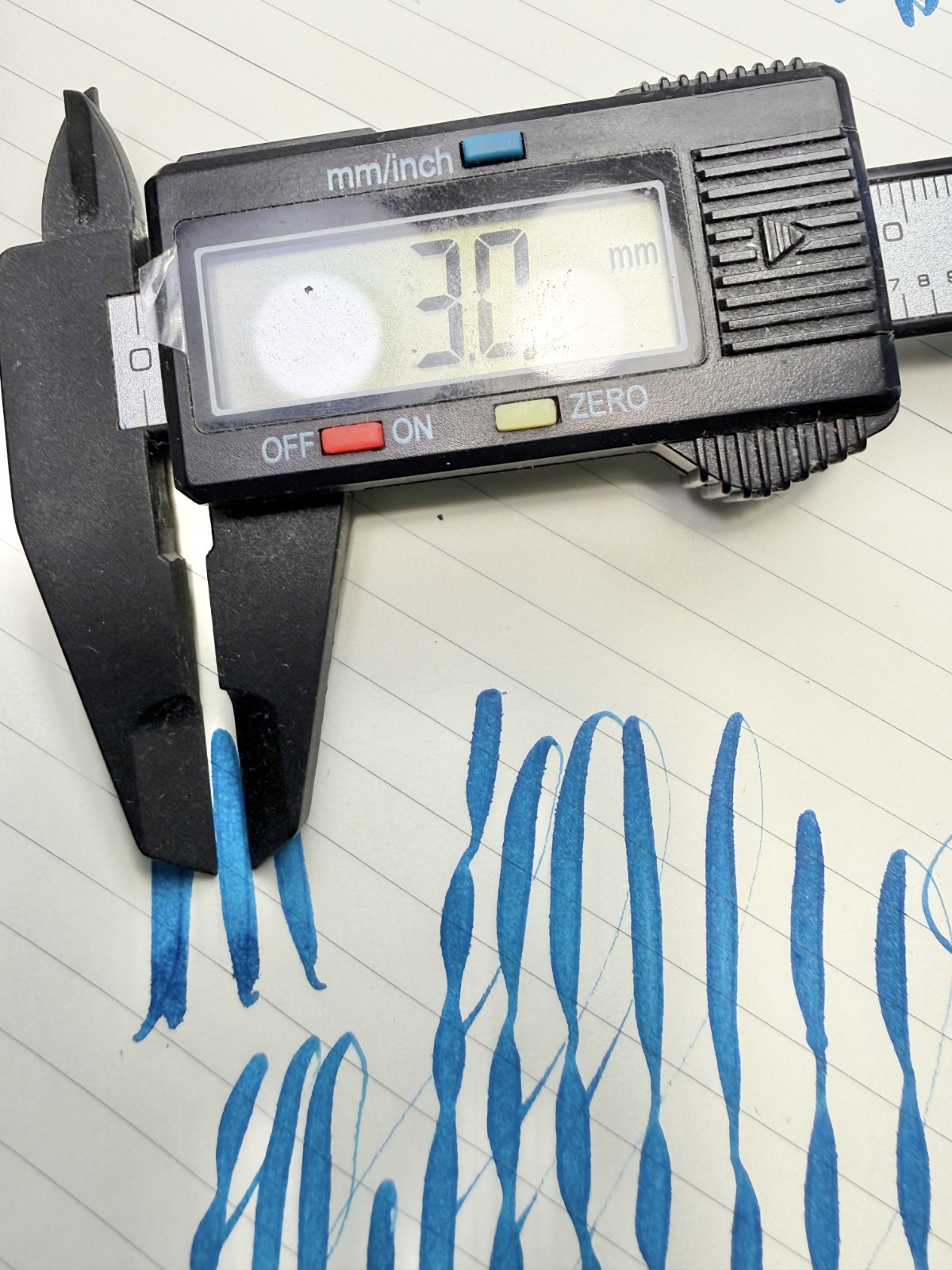 Waterman 52 Red Ripple 14K Gold nib super flex wet noodle (video)