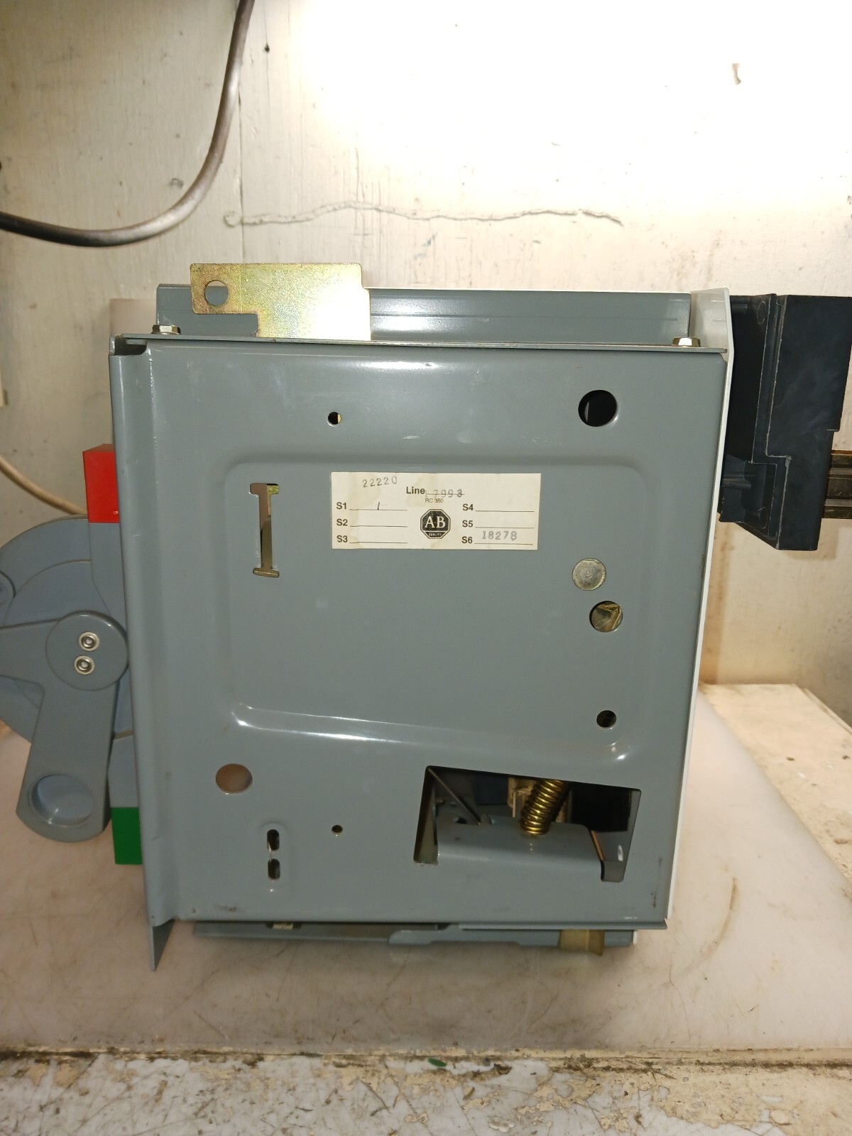 ALLEN BRADLEY 2100 FUSIBLE SIZE 1 STARTER MCC BUCKET 509-BOD 12" WITH DOOR