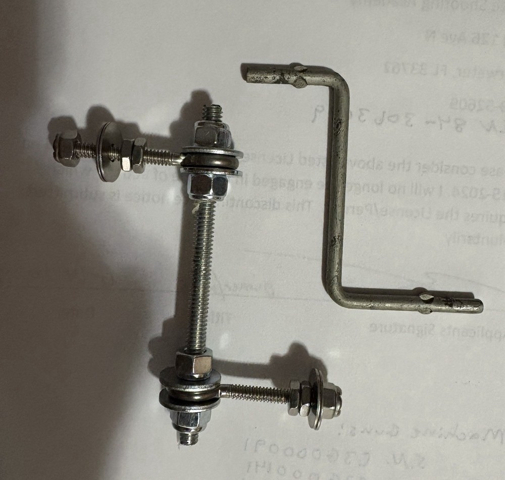 HMMWV Brake Light Linkage