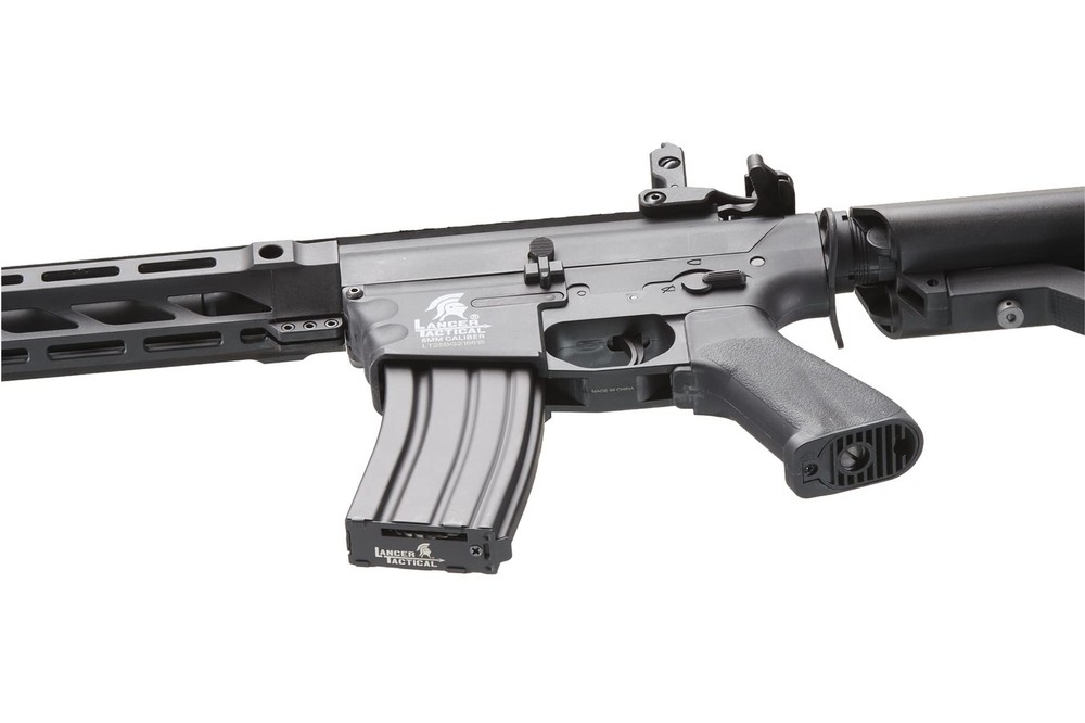 Lancer Tactical Gen Il SPR Interceptor M4 Airsoft- Electric Full/Semi-Auto, 1...