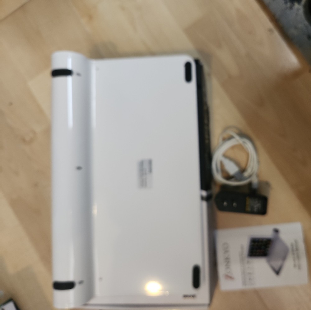 Zonkyo Wireless Tablet Station Bluetooth Keyboard