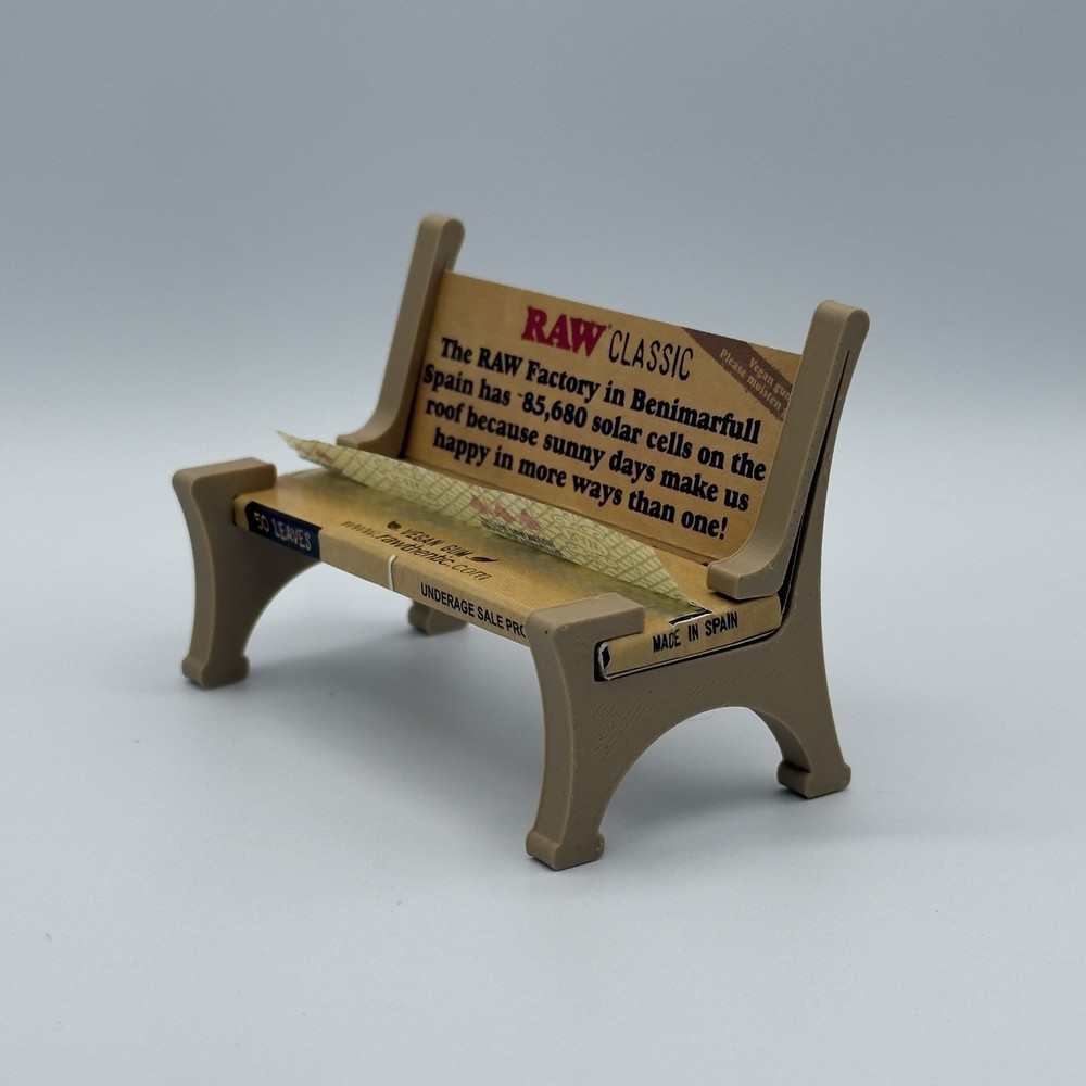 RAW Classic Slow Burning Papers + Tan Rolling Paper Bench Display Bundle