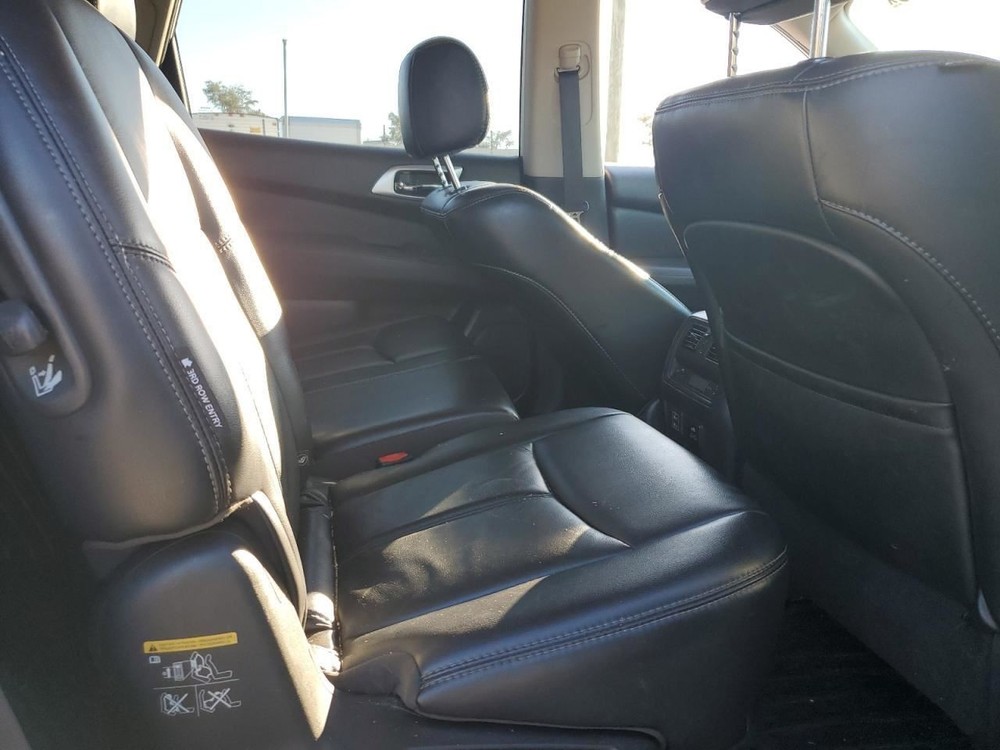 PATHFINDR 2018 Glove Box 4934082