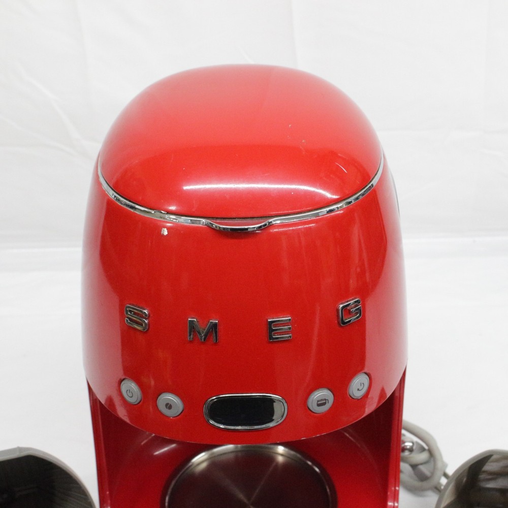 Smeg DCF02RDUS Drip Filter Coffee Machine, Red No coffee pot.