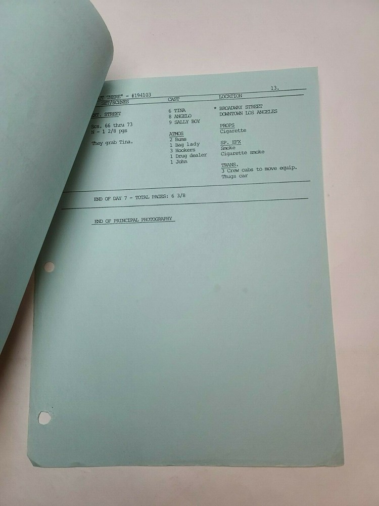SOMETHING IS OUT THERE / Frank Lupo 1988 PILOT TV Script, Horror "Gladiator"