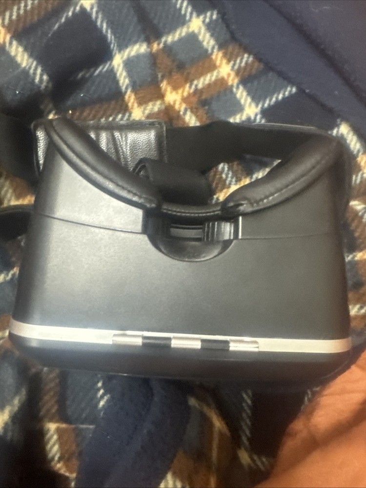 Virtual Reality Glasses Vr Pre-Owned