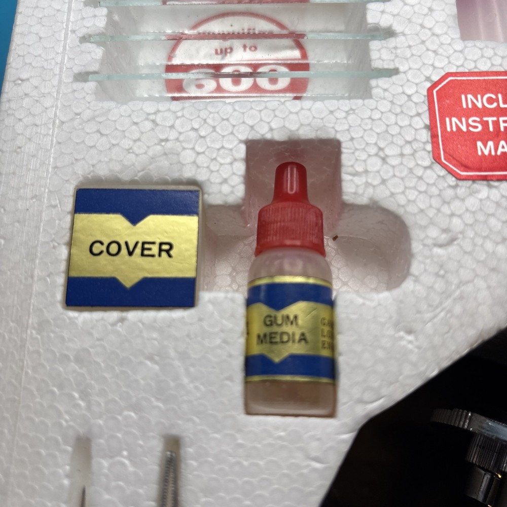 Vintage Creative Science 600 X Microscope Lab with instructions