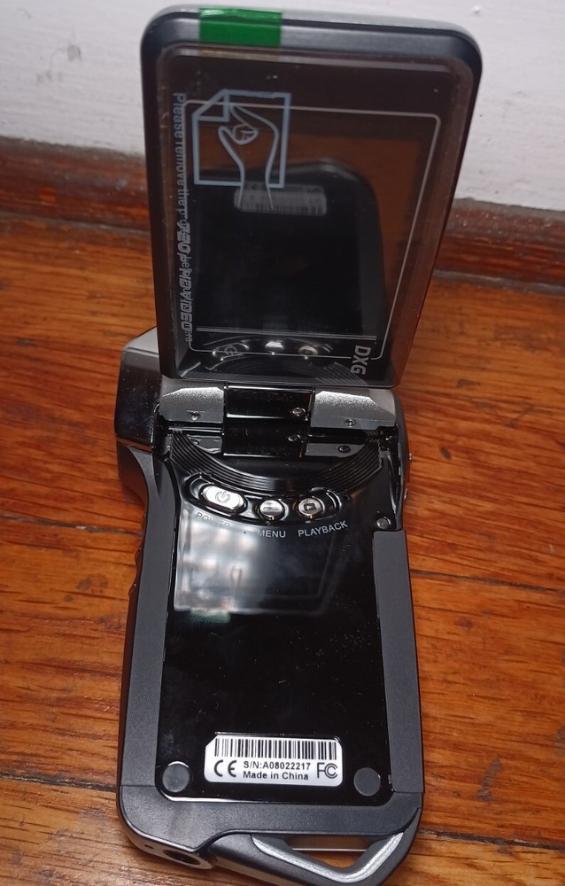 DXG 5B8V HD Digital Recorder Waterproof - Untested