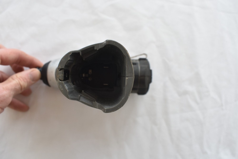 Porter Cable 12 Volt Impact Driver PCL120ID Type 1 Untested