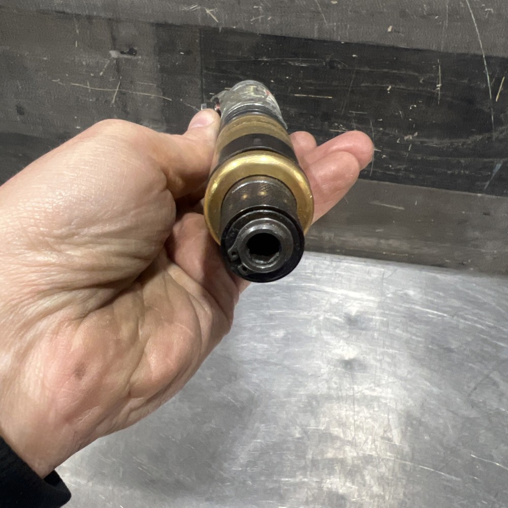 Cleco 5RSA-7BQ Push Button Reverse Air Inline Pneumatic Screwdriver Used 2