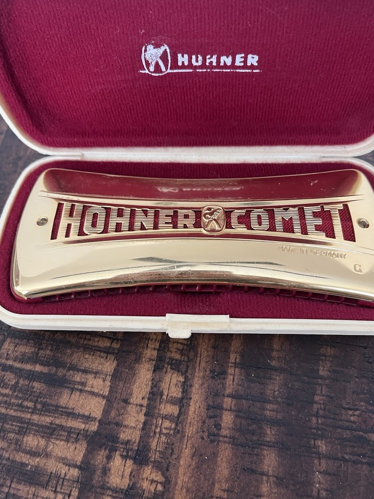 Harmonica: Horner Comet #3427 Double Sided Octave Tuned Gold Anodized Covers