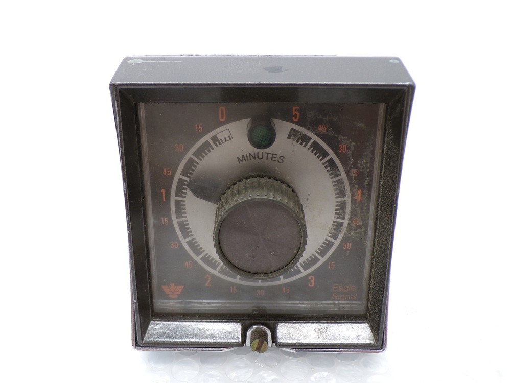 EAGLE SIGNAL CONTROLS HP53A6 TIMER 0-5MIN UNMP