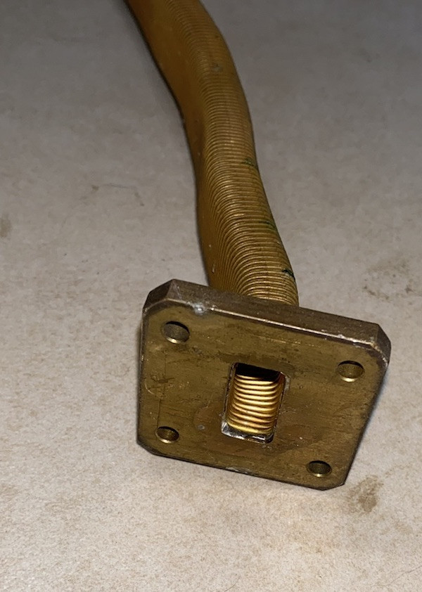 FLEXIBLE WAVEGUIDE WR75 10 Ghz - 13 Ghz Brass 68 Cm