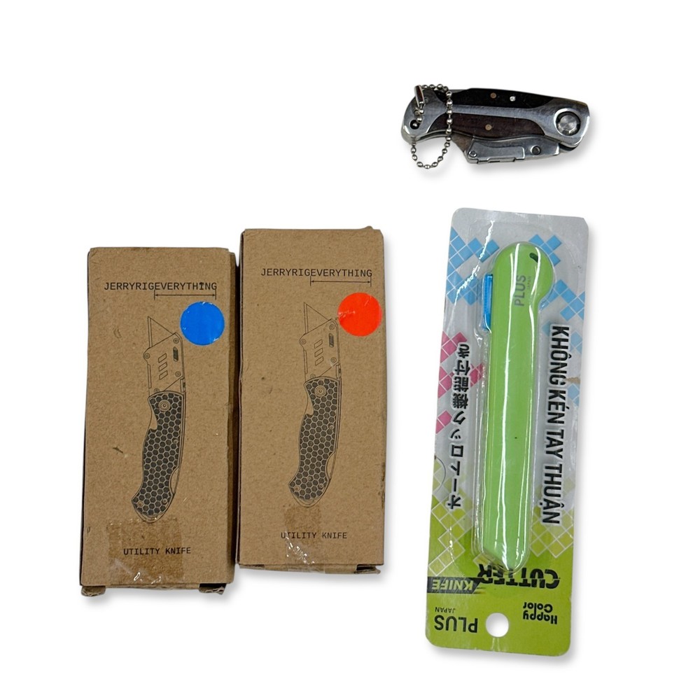 Assorted Brands Unbranded Folding Utility Knife Box Cutter Hand Tool Set, 4 Pcs