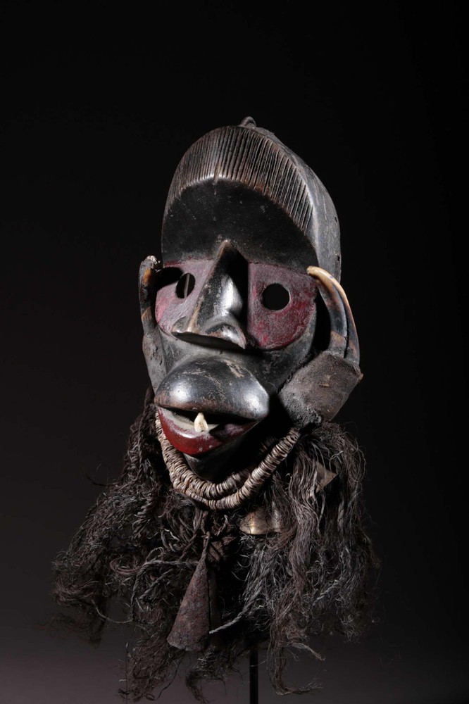 Dan 2222 Mask