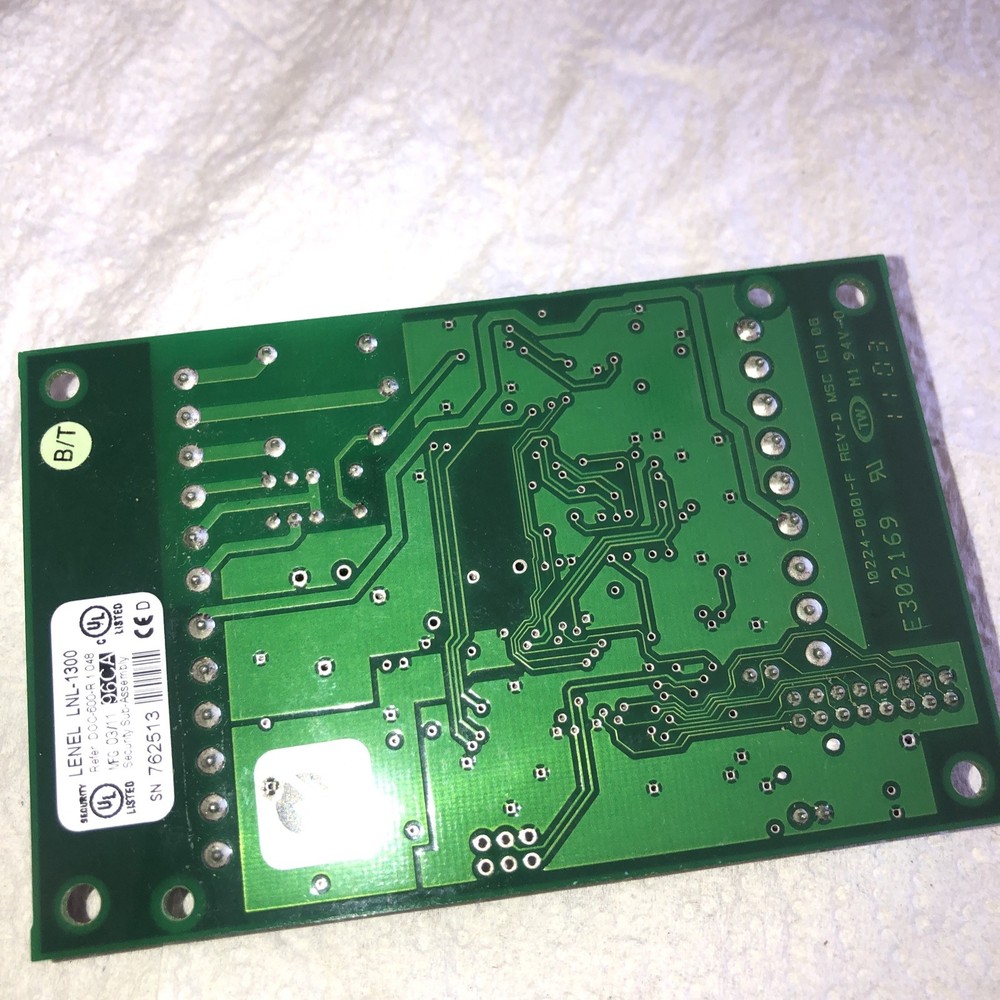 Lenel LNL-1300 Single Reader Interface Module for Access Control. Used