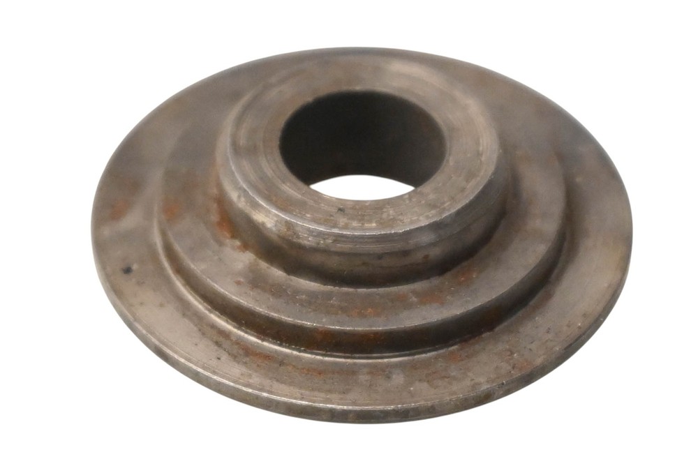 GM 12550421 Valve Spring Retainers NOS