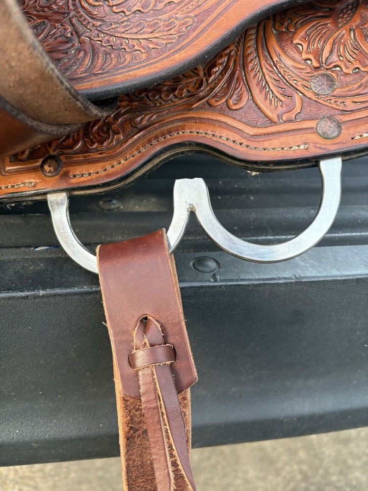 15” Circle Y Gladewater Show Saddle